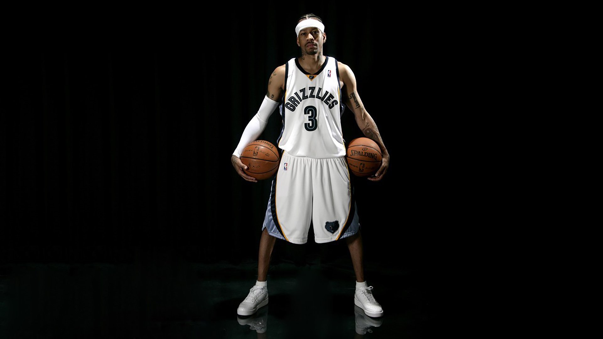 篮球赛场焦点！巴西队对阵荷兰队，冠军之争悬念重重，胜负难料